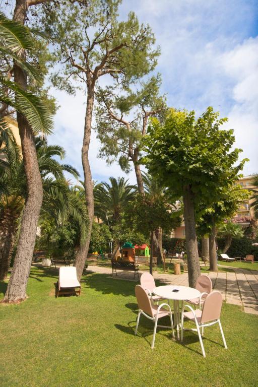 Hotel Marconi Σαν Μπενεντέτο ντελ Τρόντο Εξωτερικό φωτογραφία